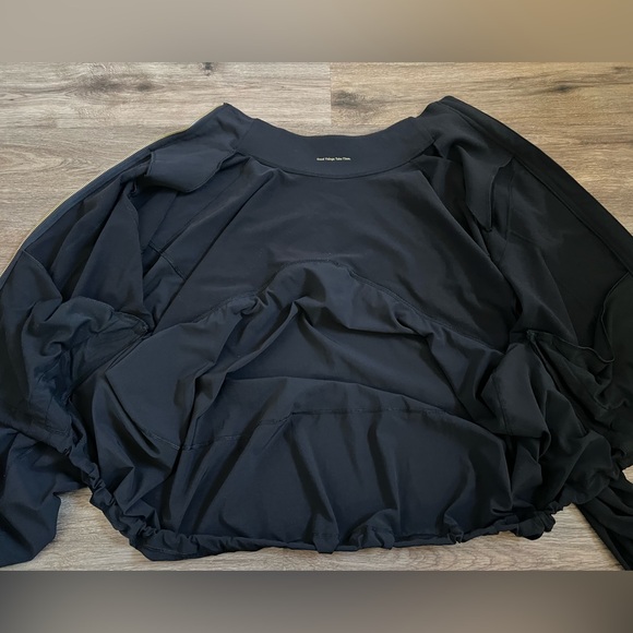 Lululemon Relaxed Define Jacket Black W/ Gold Zippers Size 8 - Picture 9 of 11